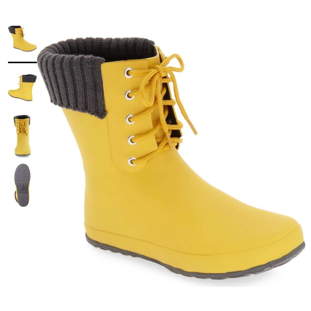 Yellow dav rain boots